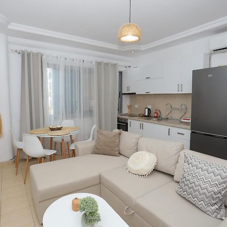 New Bazar Selvia Apartment Tirana Extérieur photo
